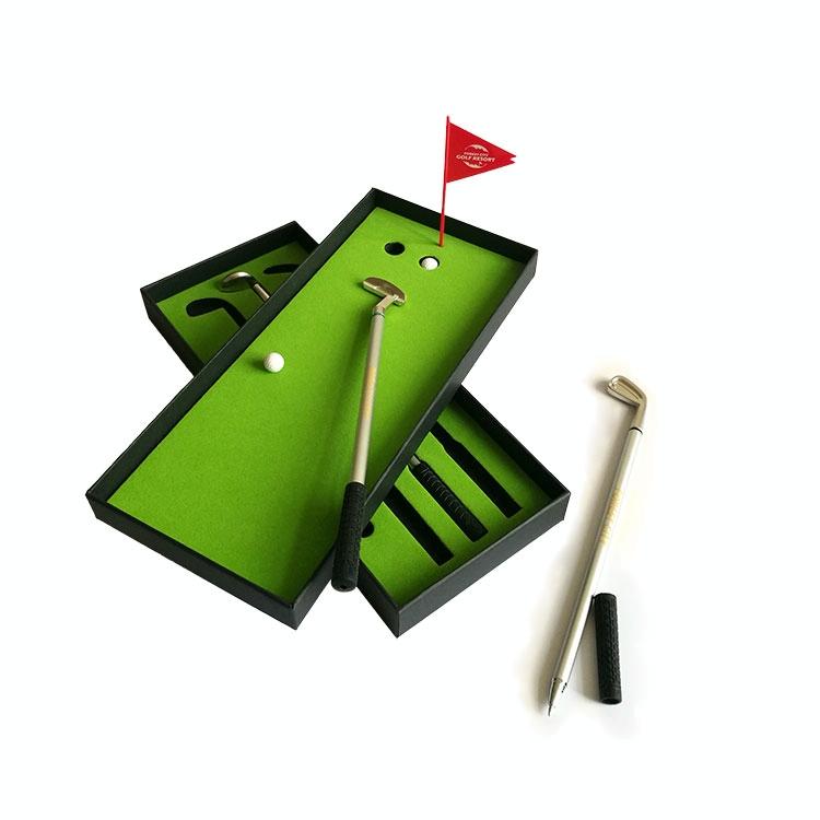 Mini Golf Putting Mat Trainer - 24.5x10.5x3.5cm Court Push Rod