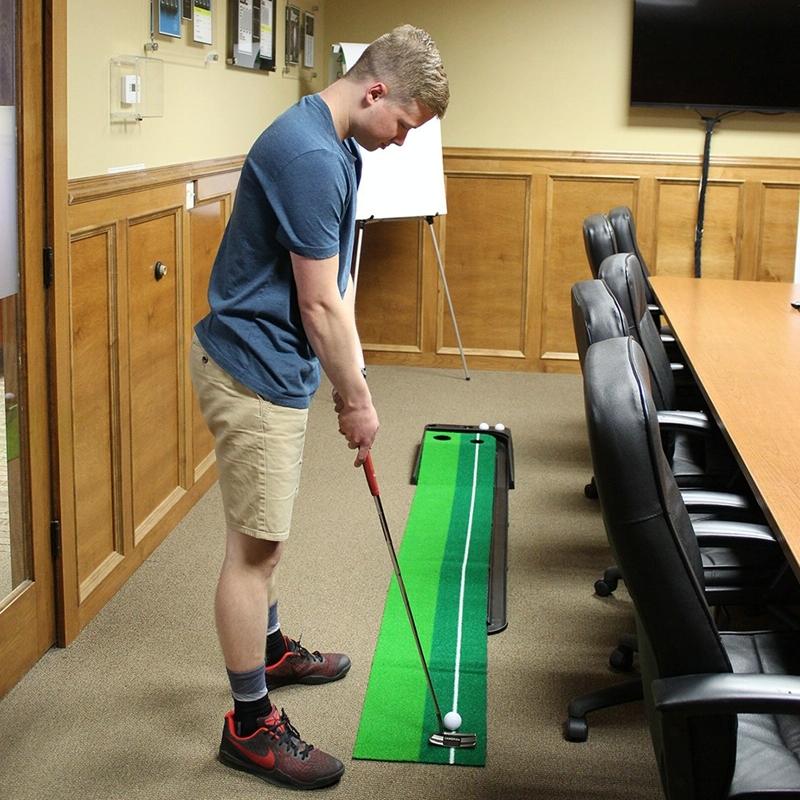 2.5m Golf Mini Putting Mat with Push Rod Trainer - Fairway Green